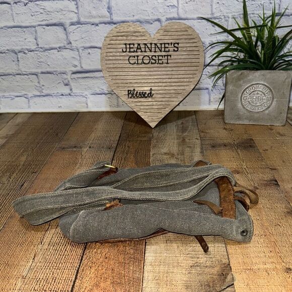 CarraigDonn Irish backpack Purse leather - Picture 12 of 15